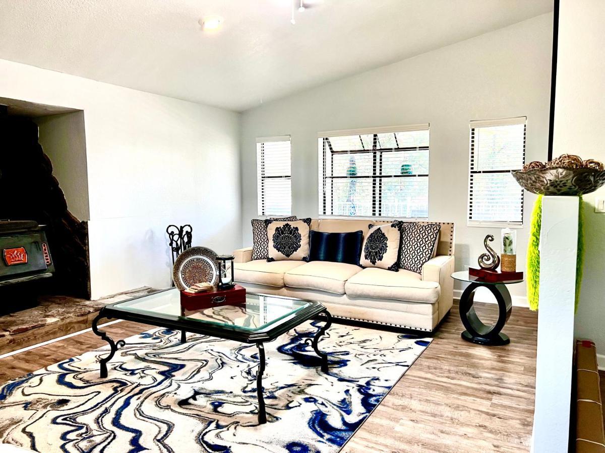 Luxurious In Villa Payson